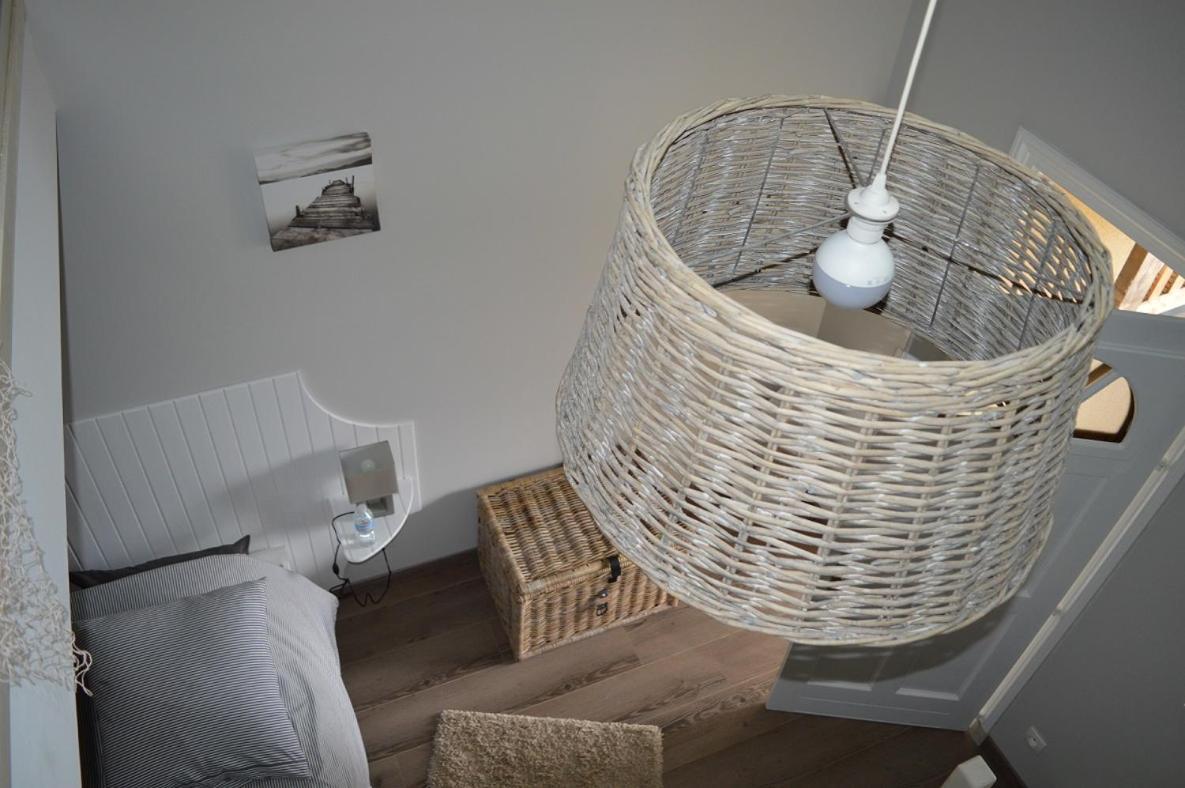 Gite De La Cour Campandre-Valcongrain Phòng bức ảnh